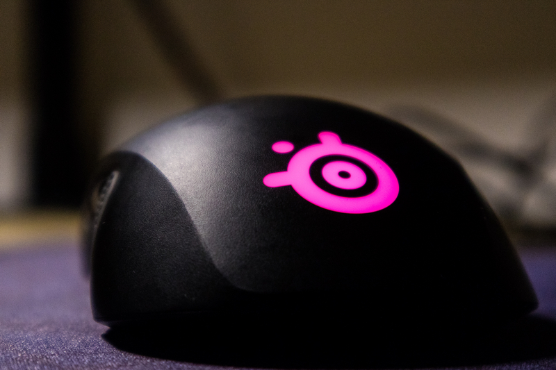 赛睿310和霜冻鼠标哪个好,赛睿310鼠标游戏测评