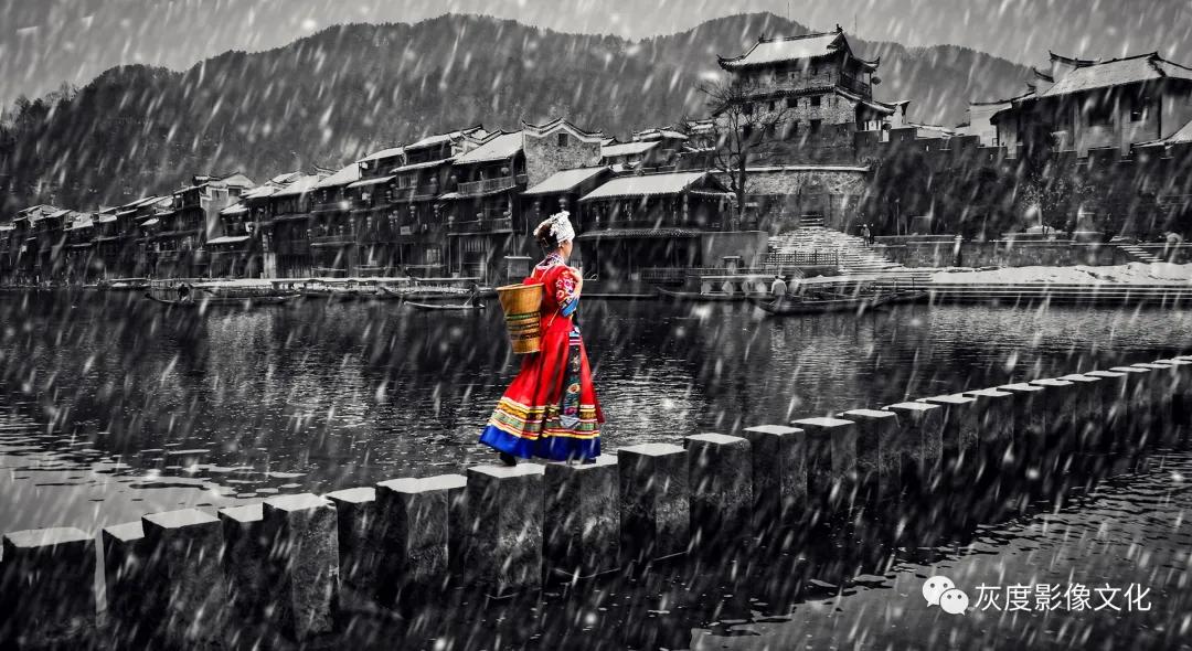 第四届国际风光摄影大赛,第四届国际摄影巡回赛