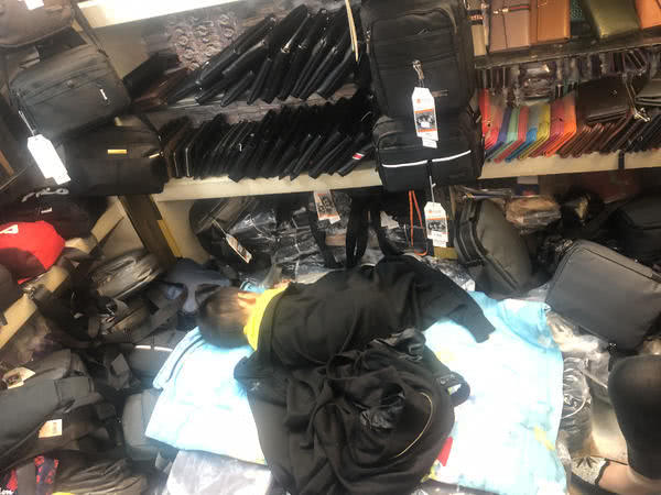 郑州大同路箱包批发,大同路箱包批发市场