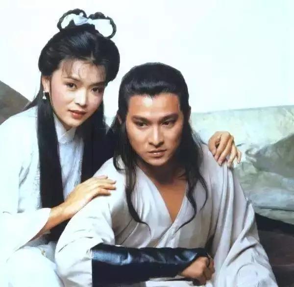 为抢救新版小龙女，这届网友真skr操碎了心