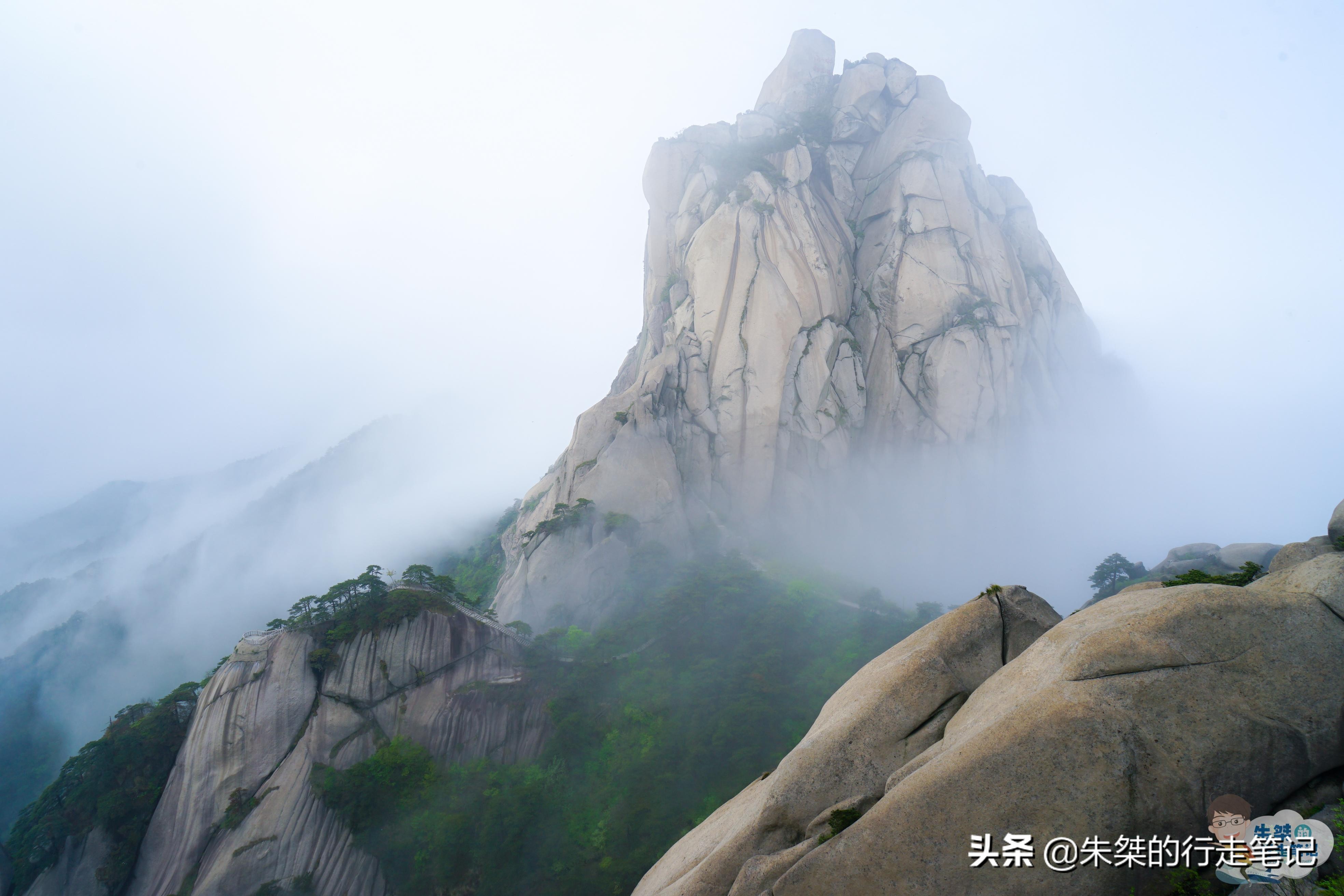 国内两个正能量景区，昔日百元门票，现做公益门票仅售10元