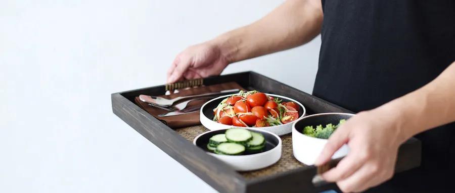 患癌的美国市长看完一本书后用素食逆转了疾病，从此打造蔬食小镇