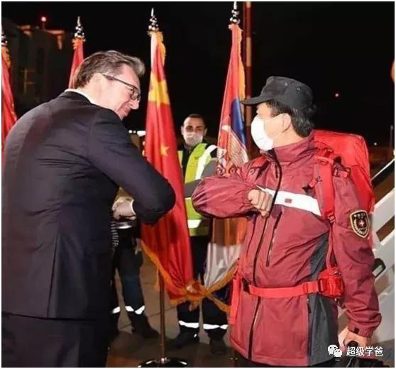 塞尔维亚武契奇，用一纸空协议得罪了所有朋友