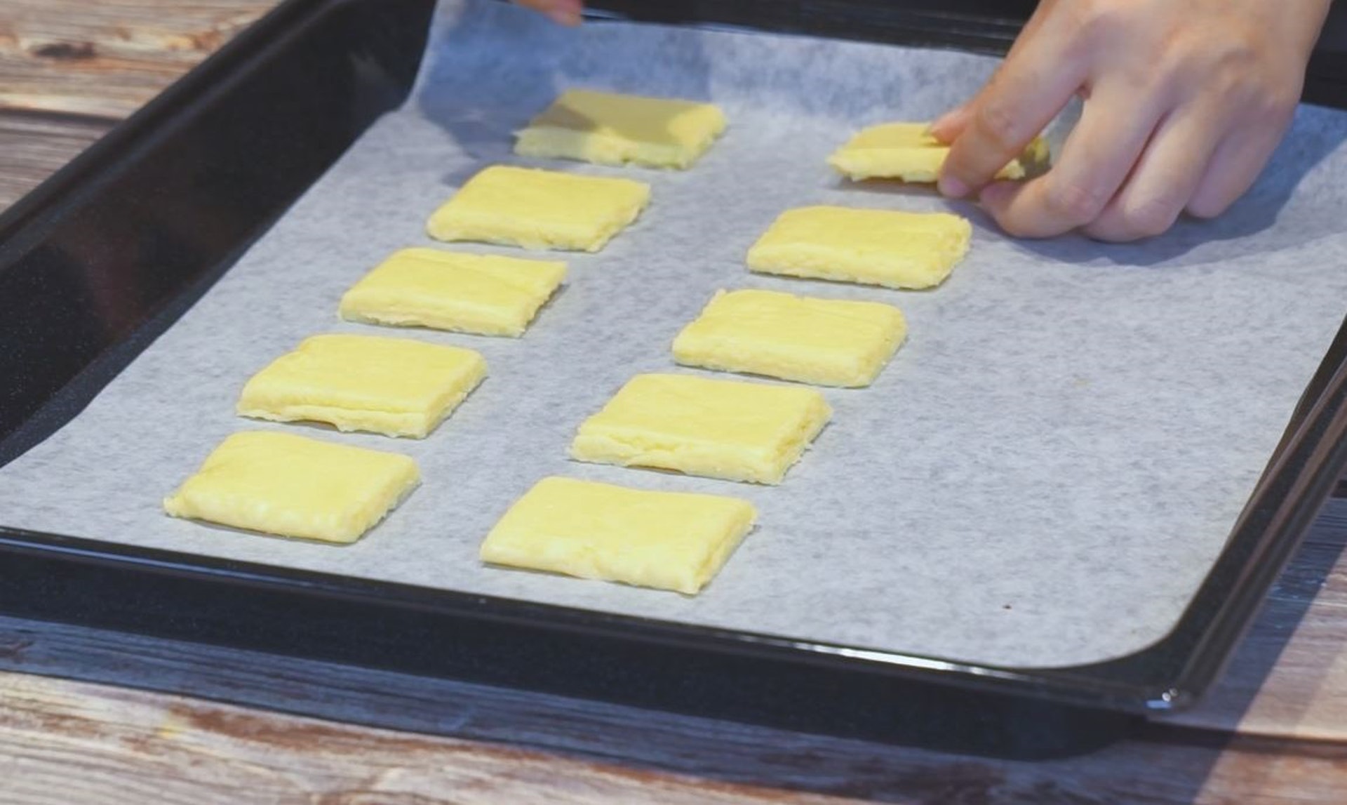 新手甜点烘焙材料必备,新手进厨房必备的基础知识