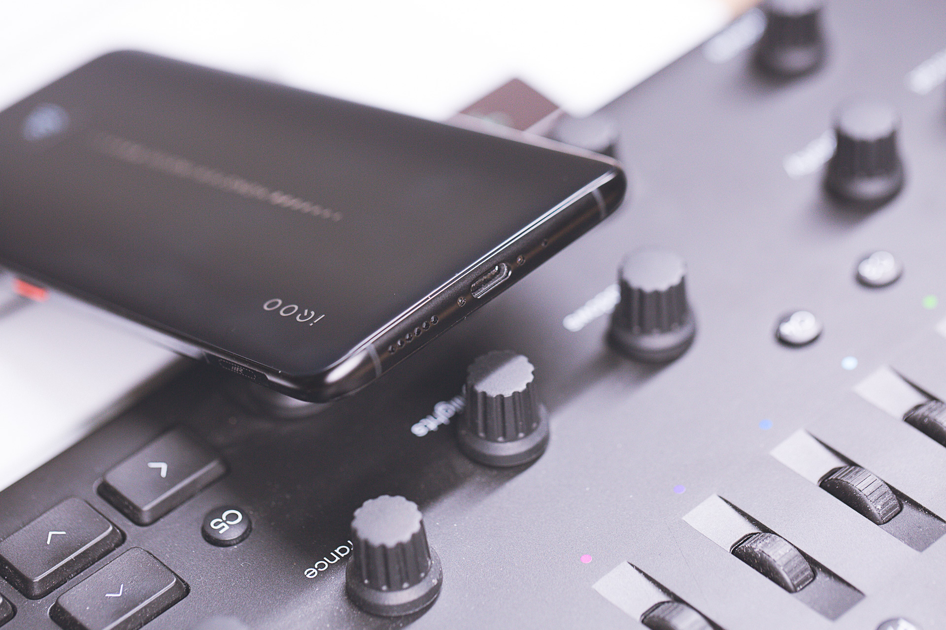 小白测评vivoiqoo深度体验,vivoiqoo系列综合性能怎么样