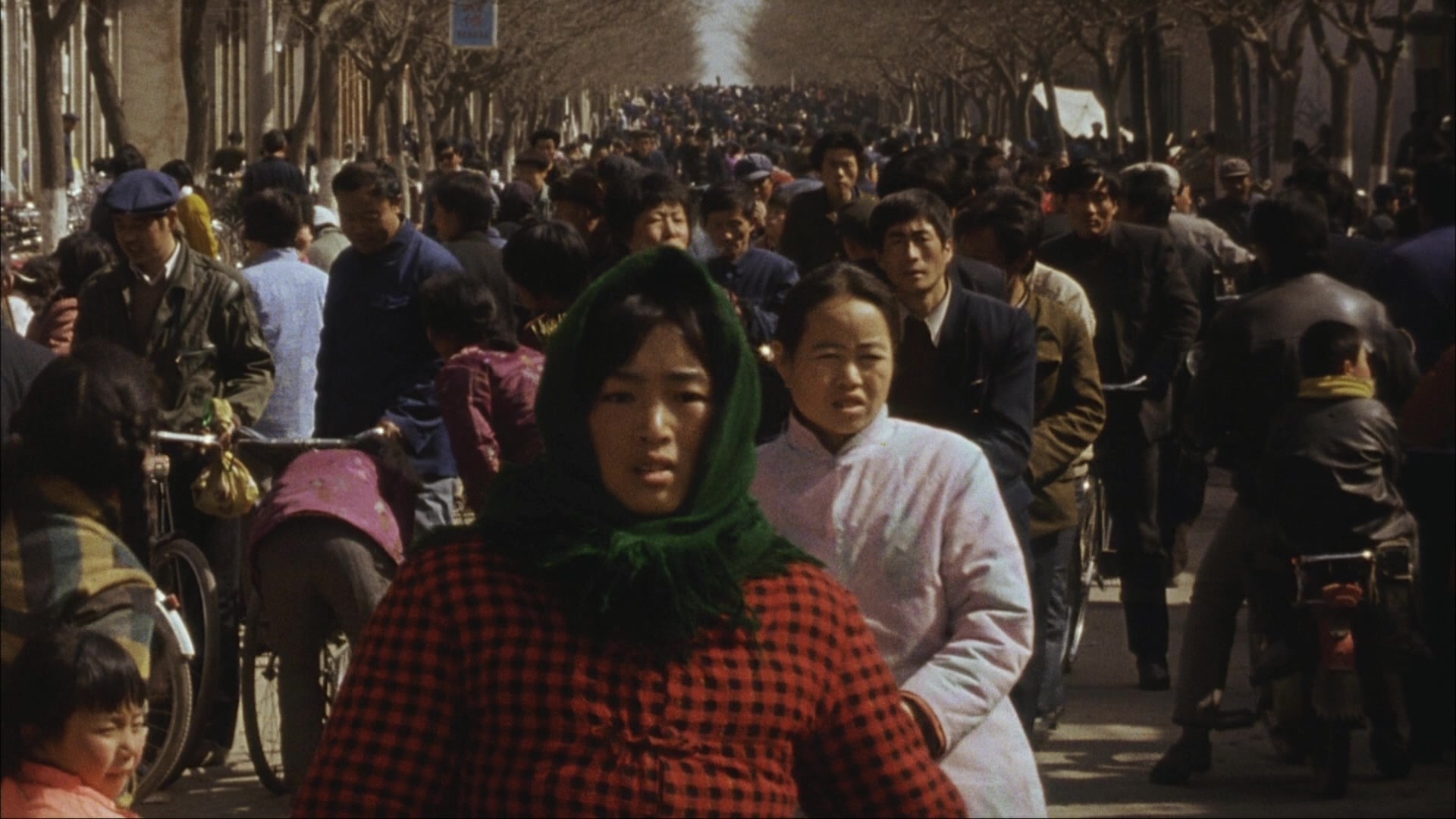 巩俐演技“封神”之作，如果你只看到了“土”，等于没看懂