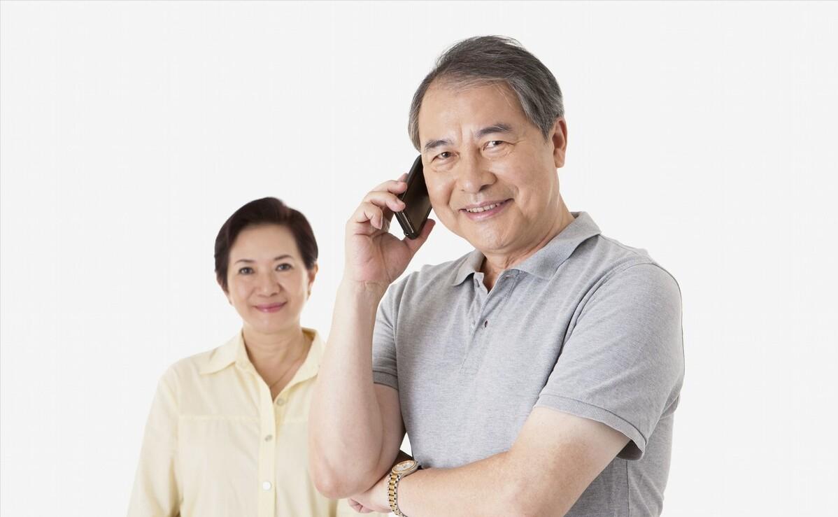 66岁男人自述：跟离异女人搭伙，她占有欲太强，我快要坚持不住了