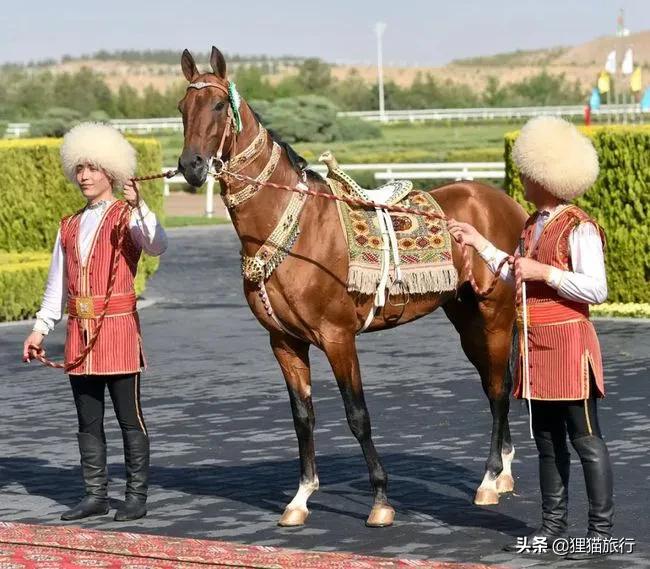 土库曼斯坦是从伊朗独立出去的吗,土库曼斯坦首都阿什哈巴德