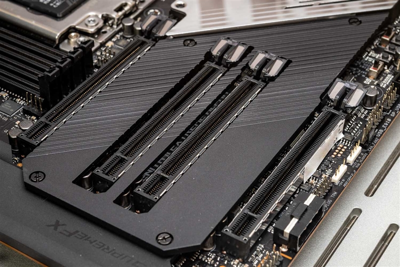 AMD64核心撕裂者3990X深度测试