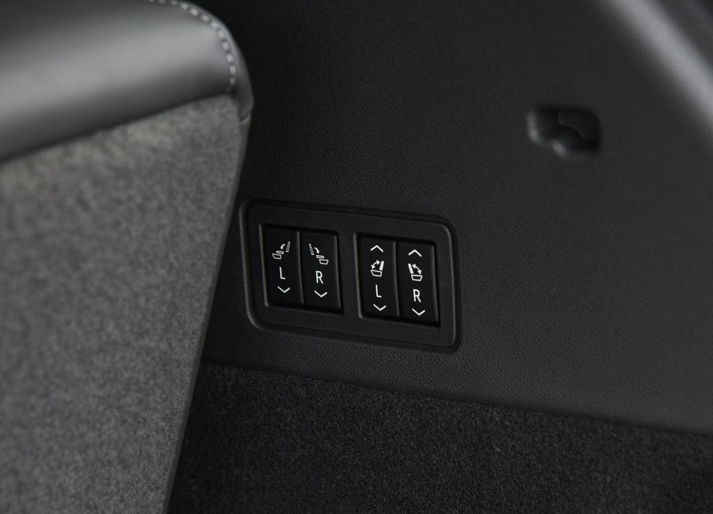 凯迪拉克最好看的suvxt6,试驾凯迪拉克suvxt4