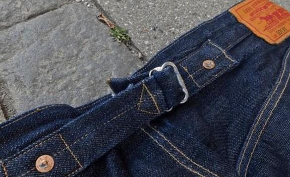 牛仔裤是时尚界的经典,牛仔裤是永不过时的经典