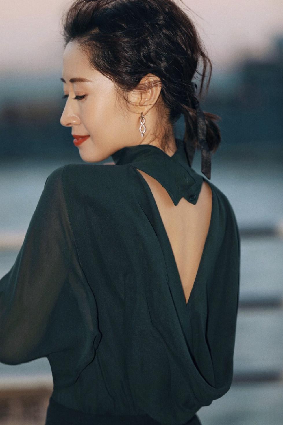 马苏衣着打扮,范冰冰马苏唐嫣刘诗诗露背