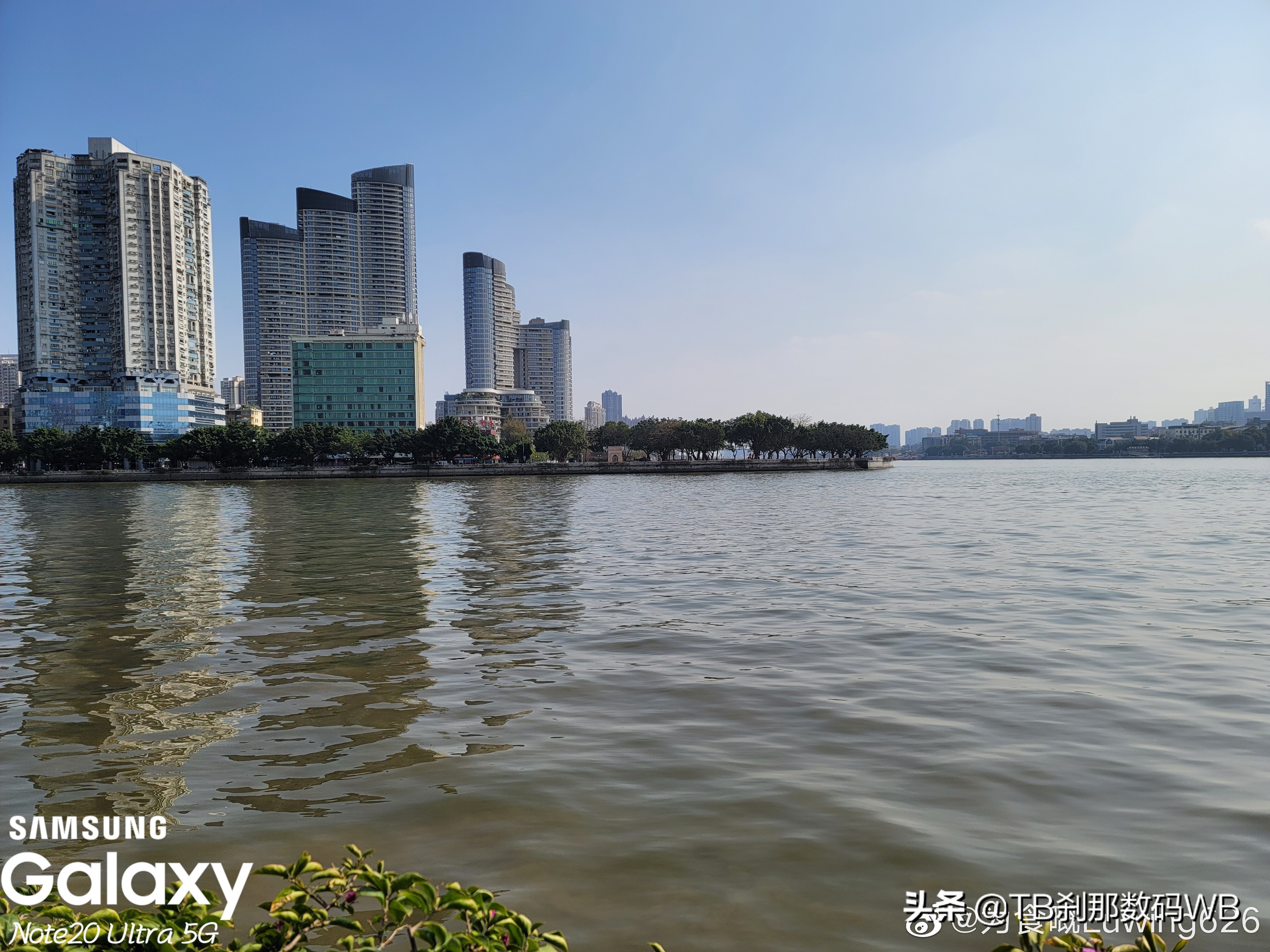 s20ultra与note10如何选择,三星galaxynote20ultra对比s21u