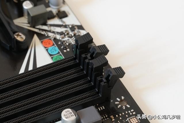 amd三个m.2接口的主板,amd主板usb接口无法使用