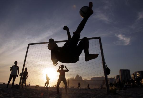 《解析中国足球青训现状及问题》,中国足球要怎么改变