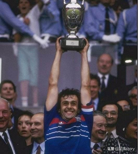我们一起见证伟大足球时代的到来,80年代最伟大的足球先生