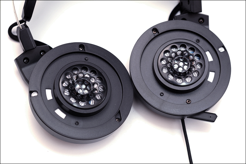 apex微星4070,apex英雄吃鸡游戏视频