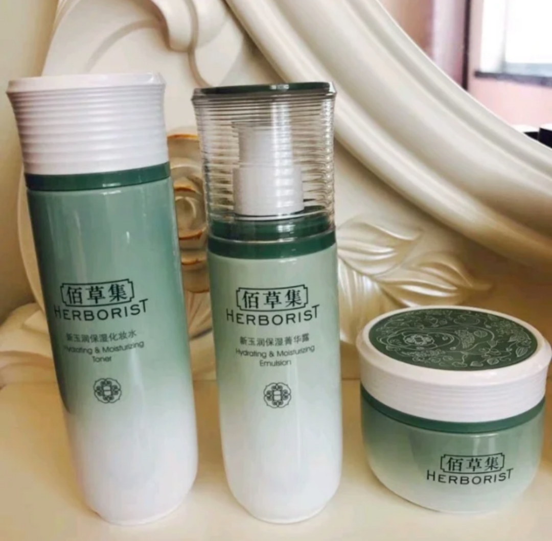 百雀羚水润保湿乳测评,百雀羚水乳测评适合什么肤质