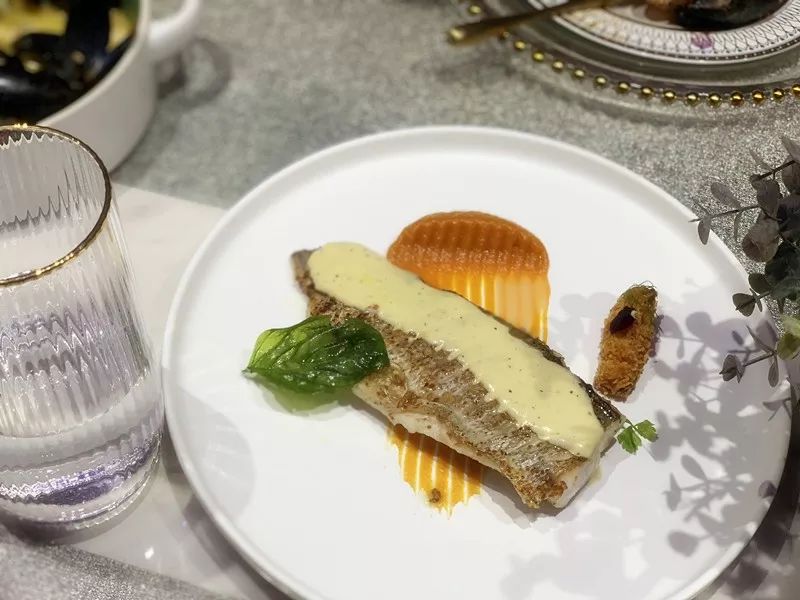 郑州室内网红打卡地景点,郑州春节网红打卡地点景点