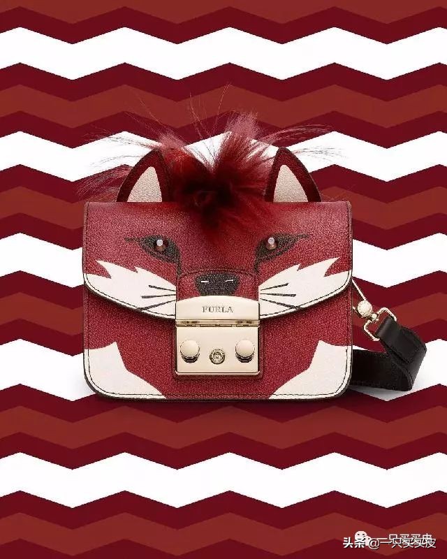 什么包适合稳重通勤包,今年流行的通勤包