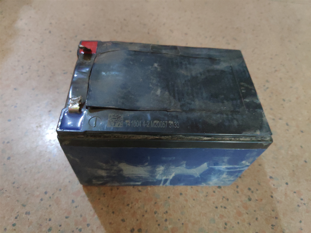 修复式充电器修复电瓶车电池,电瓶修复器充电器打假