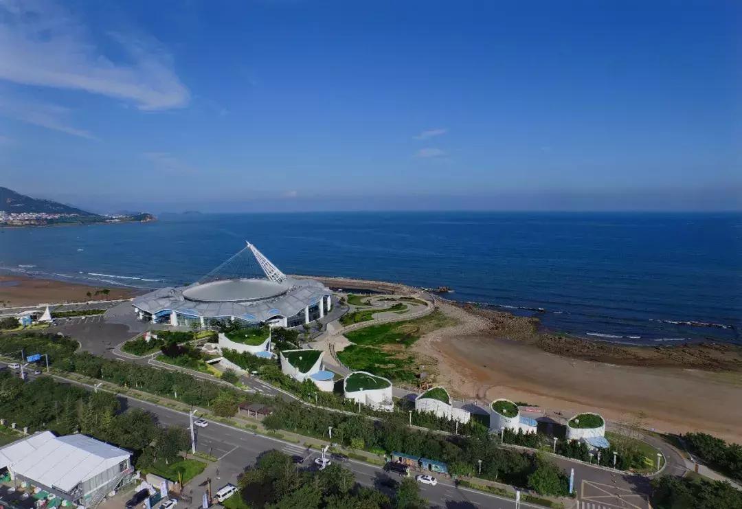 崂山春景美不胜收,崂山夜景金鼎