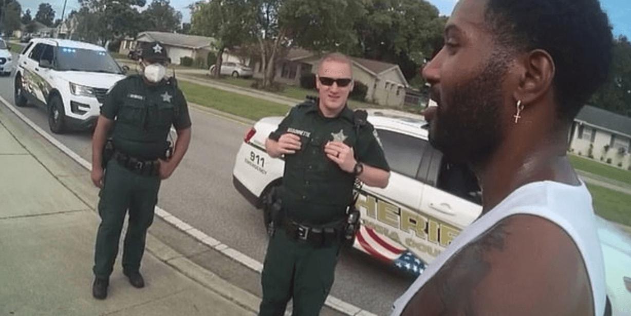 美国白人为何会歧视黑人?或许这组数据,可以告诉我们其中缘由