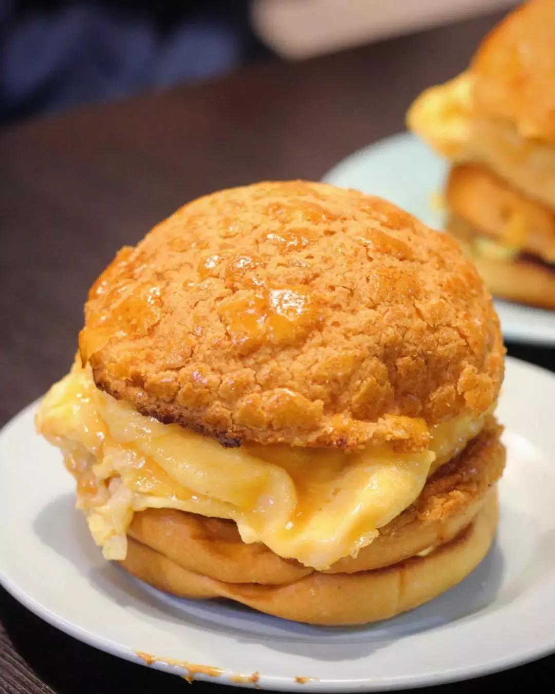 结束逛吃逛吃的香港之旅,香港自由行一日游逛吃攻略