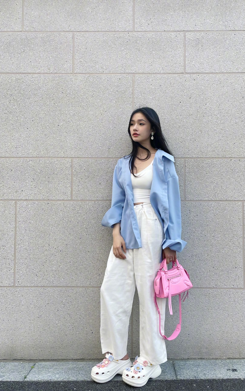 夏天出去要带什么东西才不会晒黑,夏天旅游怎么防止脸晒黑