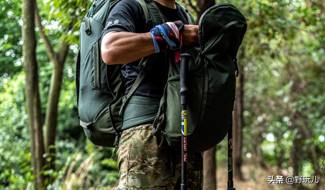 thule拓乐包,拓乐thule25lvea多功能背包测评