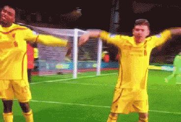 足球场上的爆笑瞬间,足球场上爆笑视频