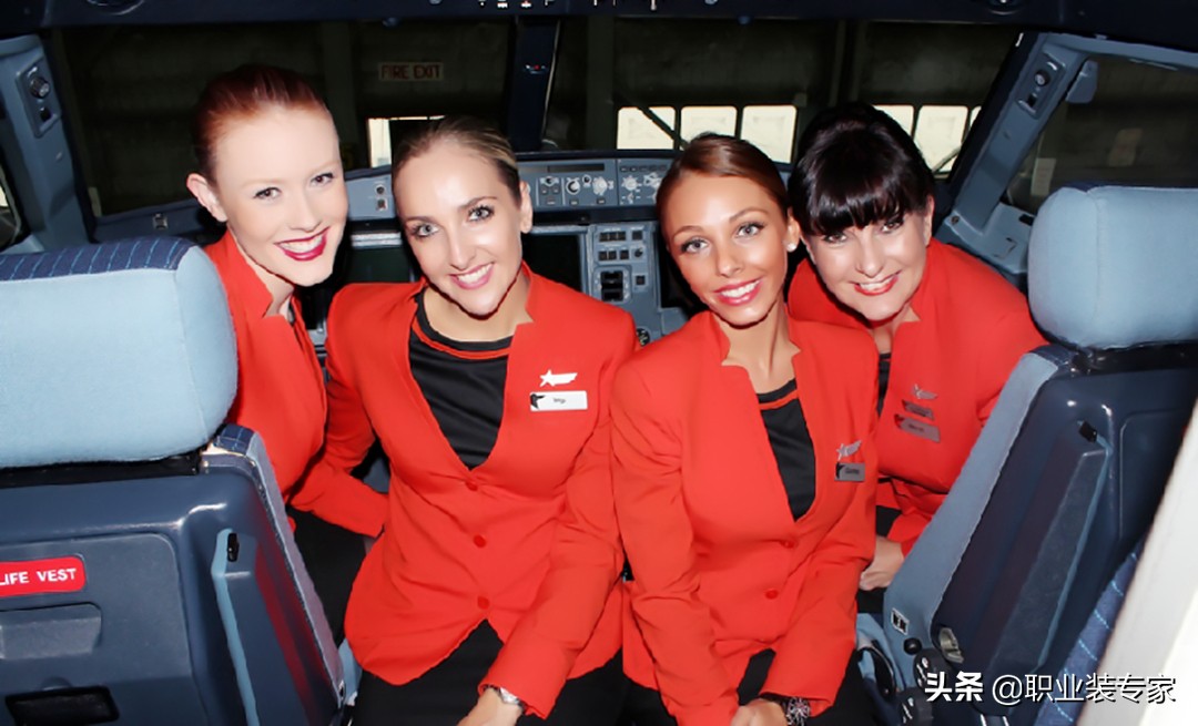 澳大利亚捷星航空787,世界航服