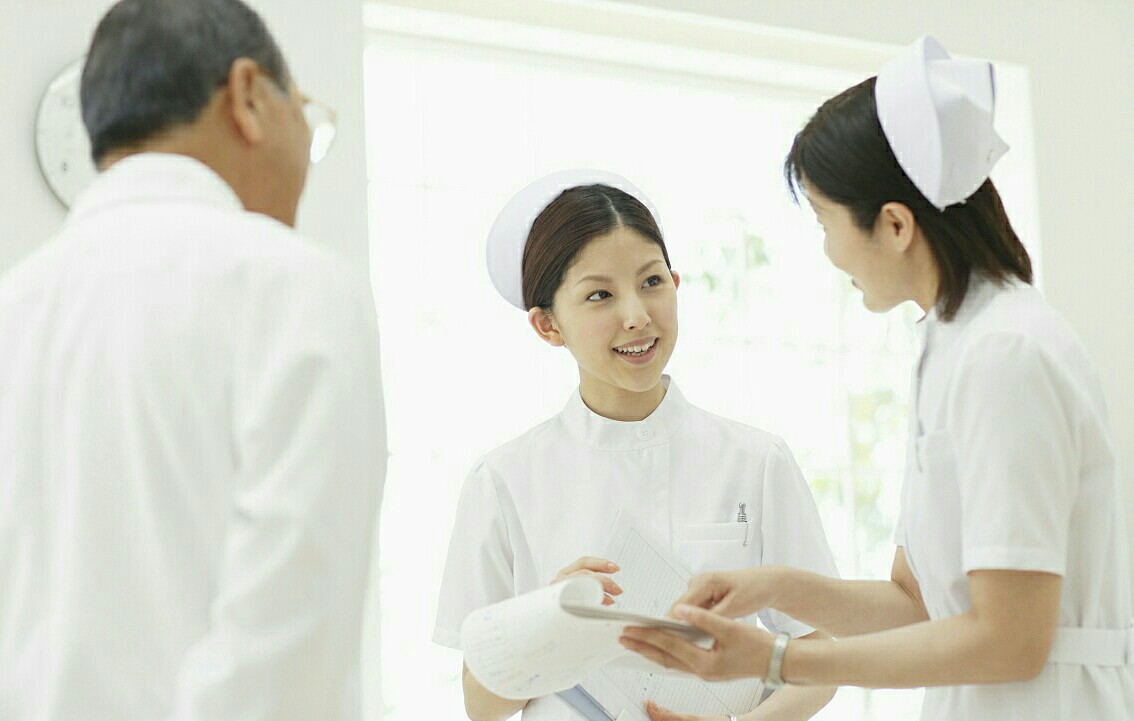 肺癌晚期痰多无法进食,肺癌晚期气短喘不过气吃啥药好