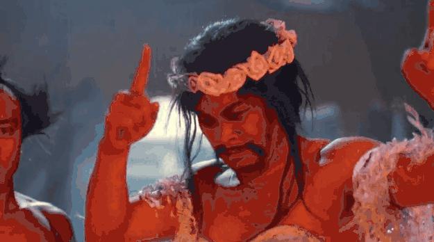 周星驰和吴孟达对话食神片段粤语,食神周星驰吴孟达经典对话配音乐