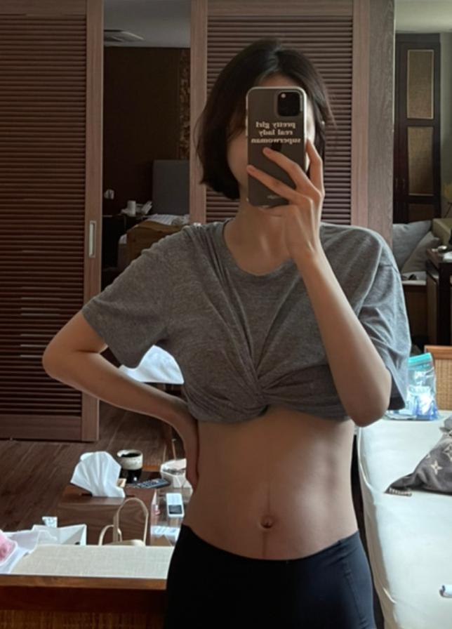 卖三无产品的网红刘虞佳,刘虞佳金秀贤勇气