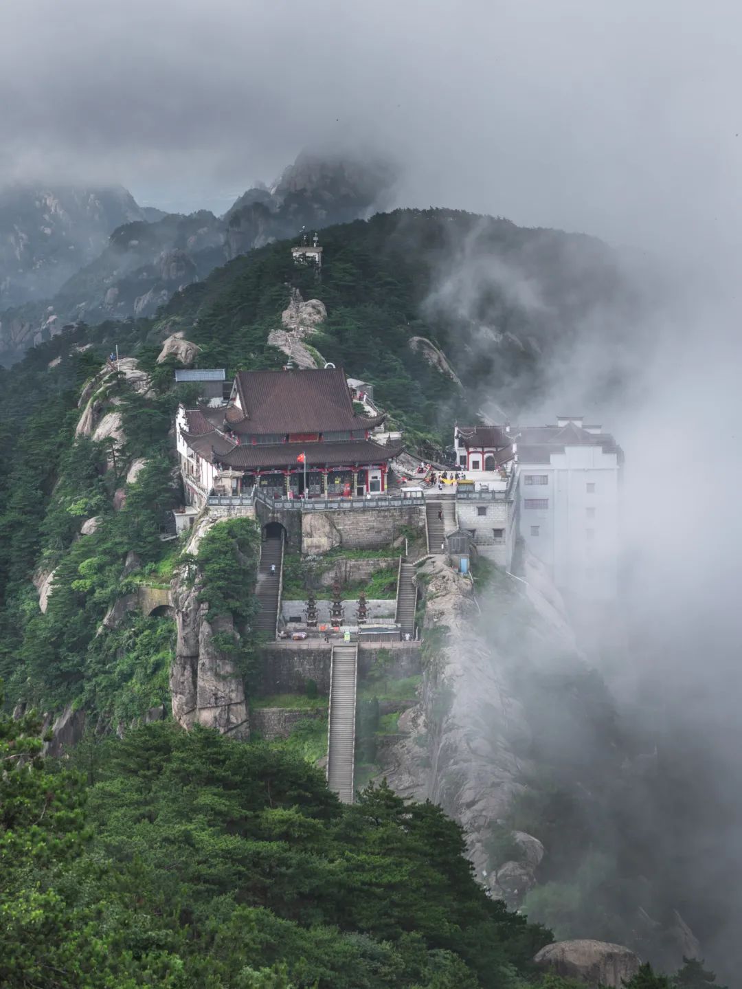 我国四大名山九华山,四大佛教名山哪个风景最美