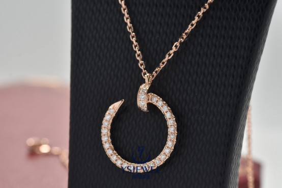 卡地亚项链钉子和大饼哪个漂亮,一条卡地亚项链多少钱