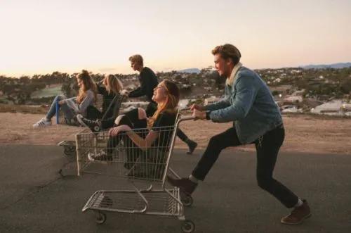 你人生最快乐的阶段是什么时候,说一说你人生中的最快乐的时光