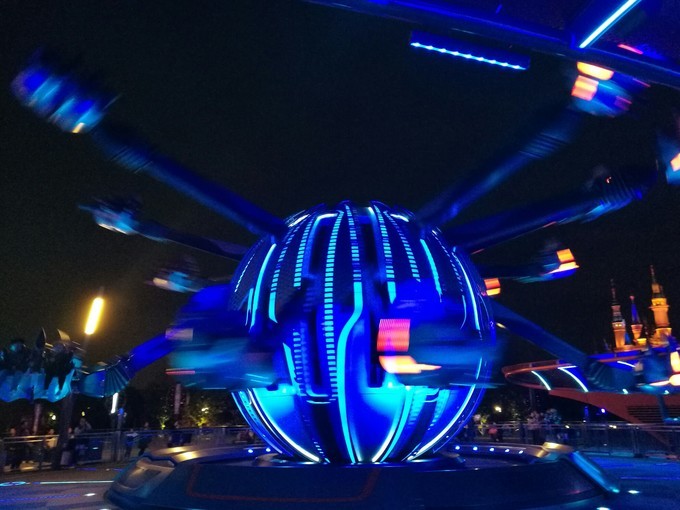 迪士尼秋日巡游完整版,平价版迪士尼游玩攻略