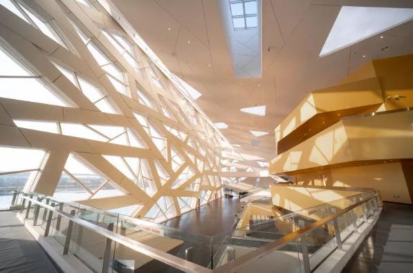 逆水寒cos大乔龙年限定,逆水寒cos墨隐