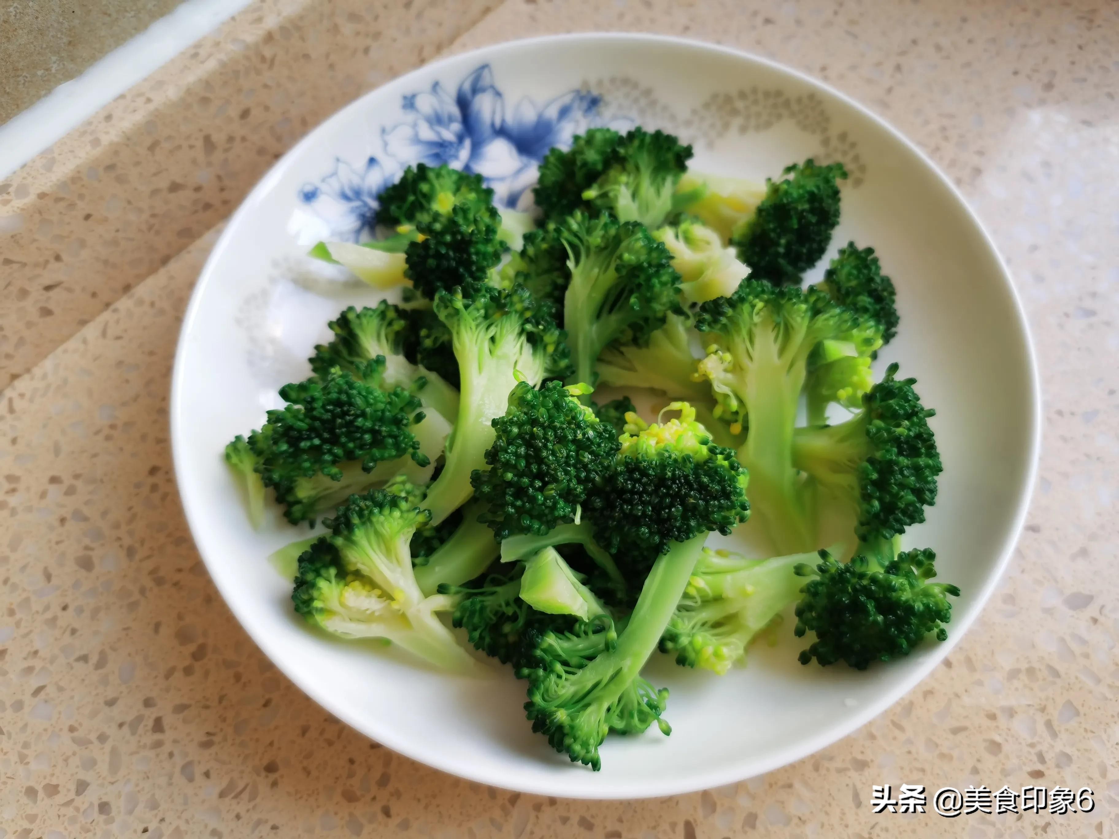 13岁身高160cm长高秘诀,父母身高偏矮孩子怎么长高