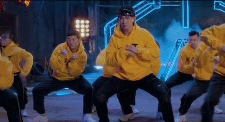 这就是街舞2最新剧透十强选手 (这就是街舞2各位队长各显神通)