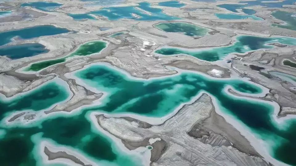 这条最“咸”最彩的公路，治好了我*藏西**的病，解掉了我*疆新**的毒