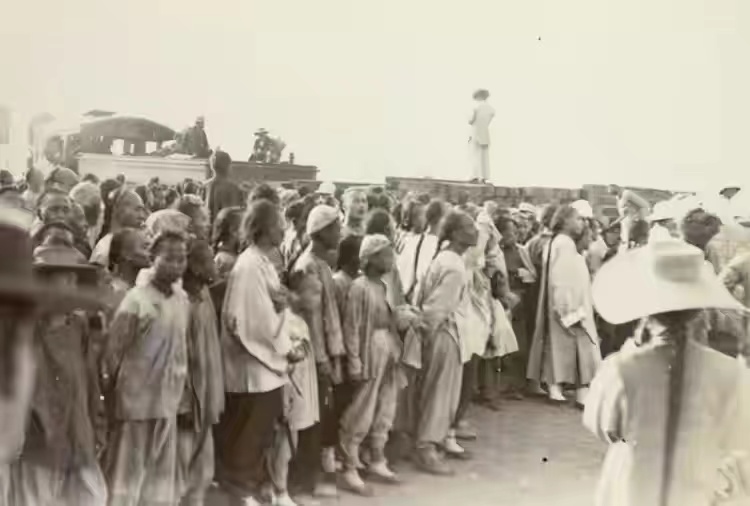 1900八国联军真实故事,1900八国联军攻占北京后如何退兵