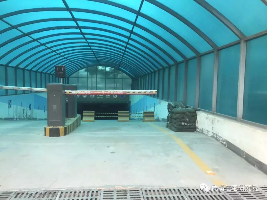 天津市大妈买菜,小区买菜大妈