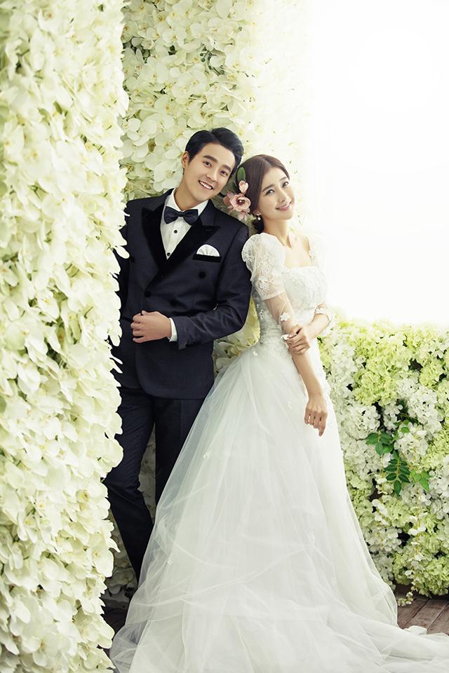 2023年下半年最流行的婚纱照风格,2022婚纱照流行风格150小个子