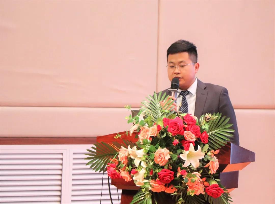 鍩规枃闄曡タ寤跺畨,婀栧窞鍩规枃鐝骇椋庨噰