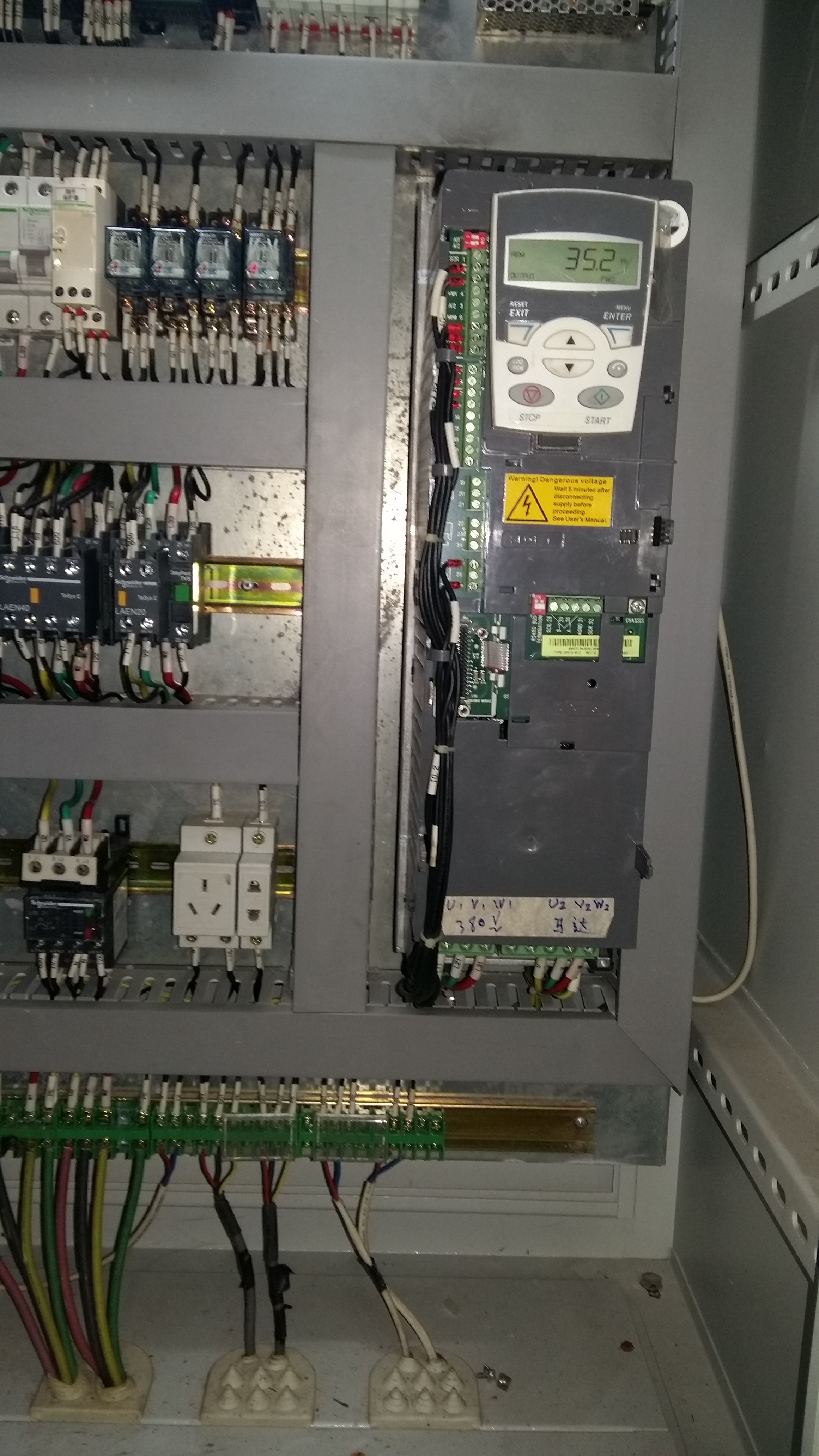 维修变频器常见故障及排除方法,变频器维修的常见方法是怎样的