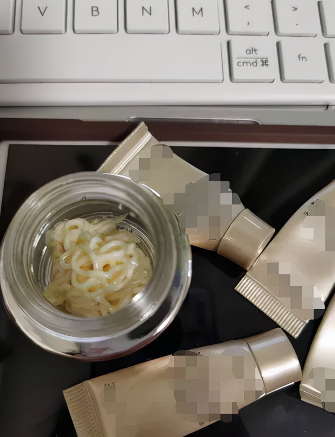 买正品护肤品没有小样送怎么办,护肤品怎么能拿到低折扣