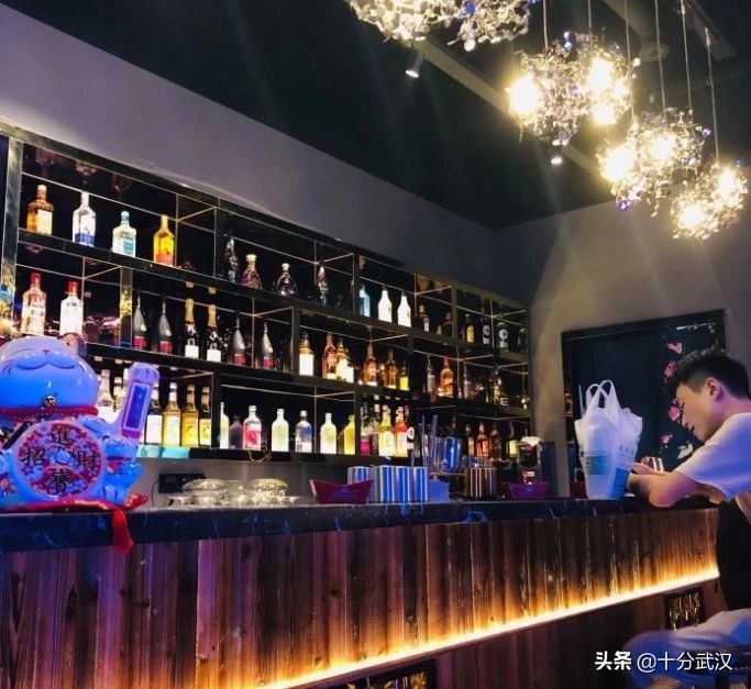 武汉十大顶级酒吧,武汉十大演艺酒吧排行